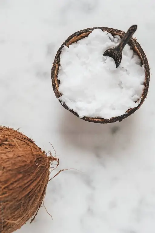 Oli de coco "Baraka" (Baraka): composició, mètodes d'aplicació, comentaris. Oli de coco per a aliments: els beneficis i els perjudicis