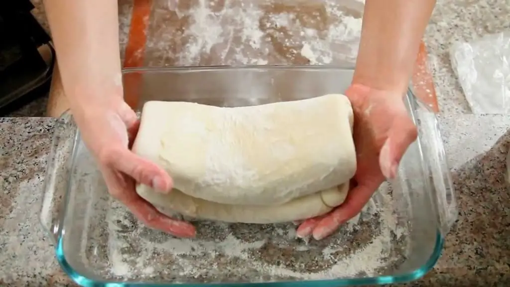 Preparazione della pasta sfoglia