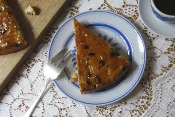 Tortë me reçel kefiri: recetë për furrë dhe shumë tenxhere