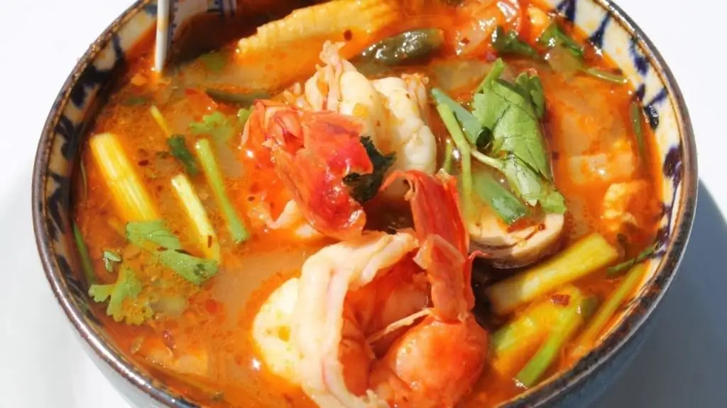 Thai sop met klappermelk en garnale (tom yum sop): bestanddele, resep, kookwenke