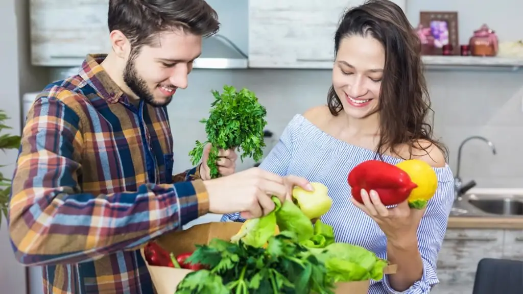 Doğru beslenme ile sağlıklı akşam yemeği: menü, sağlıklı yemek tarifleri