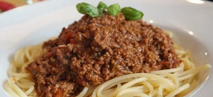 Pasta with minced meat