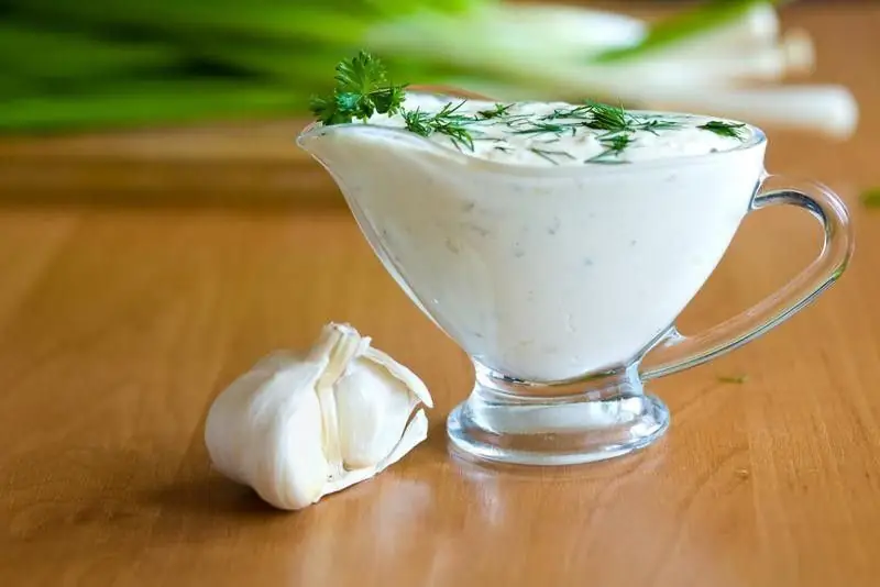 Kefir garlic sauce