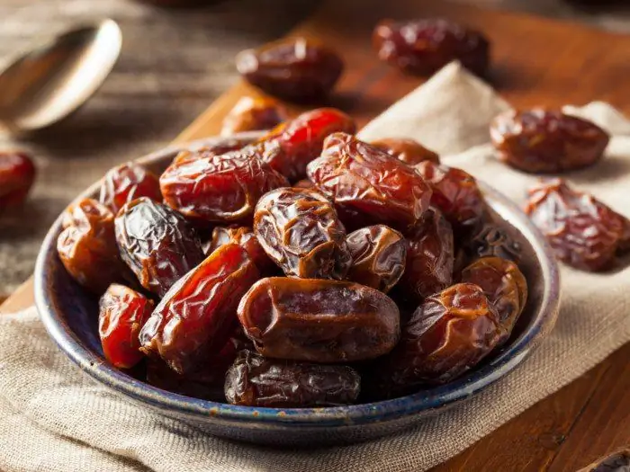 Glycemic index of dates. Can dates be given to diabetics? Nutritional value of dates