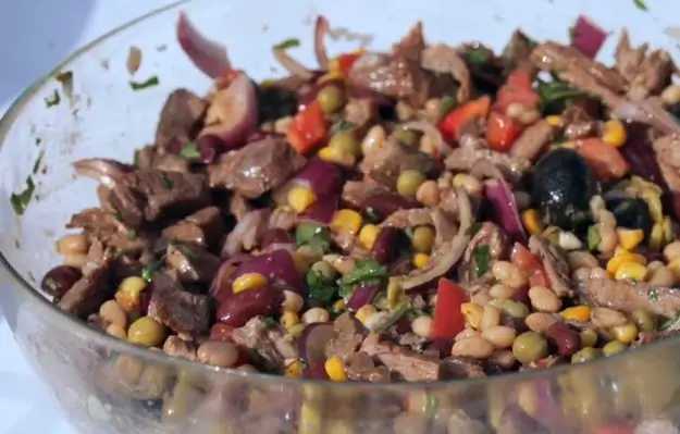 Salad with beef corn and beans