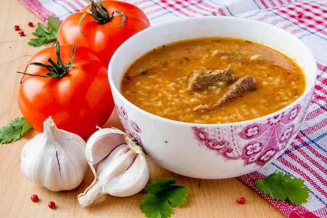 Soupe Kharcho : recette classique avec photo