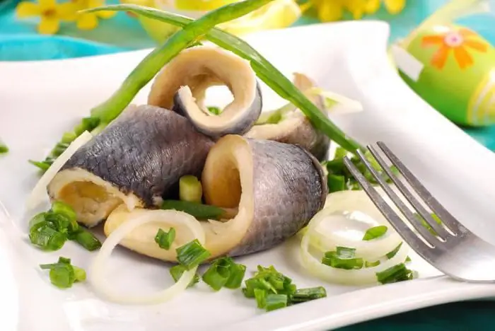 Tasty and he althy herring fish: calories and the best cooking recipes