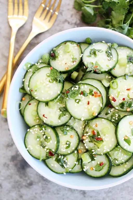 Azijska salata: korak po korak recept sa opisom i fotografijom, mogućnosti kuhanja