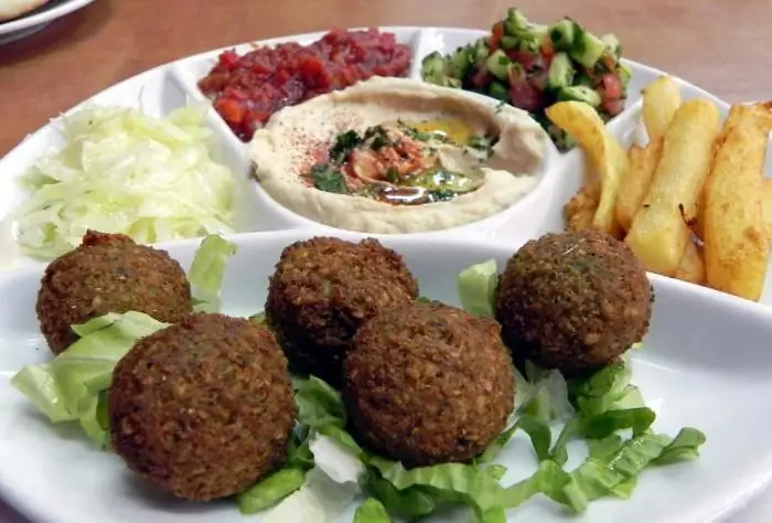 Israelsk køkken - traditionelle retter: baba ganush, shakshuka, forshmak, hummus. Nationale køkken opskrifter