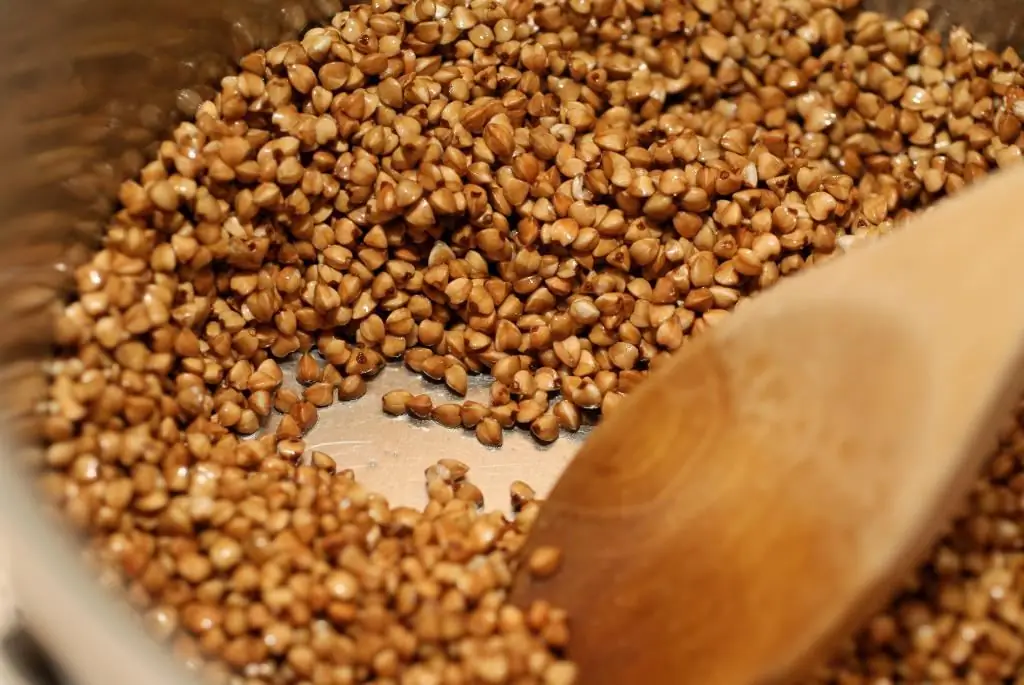 Grano saraceno con carote: ricette di cucina, i benefici del grano saraceno, i segreti di una deliziosa polenta