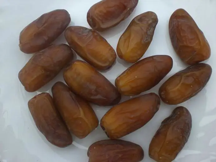 Adakah saya perlu mencuci kurma sebelum makan? Cara makan kurma