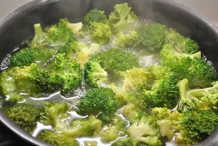 boil broccoli