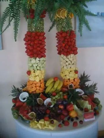 Original table decoration - fruit palm