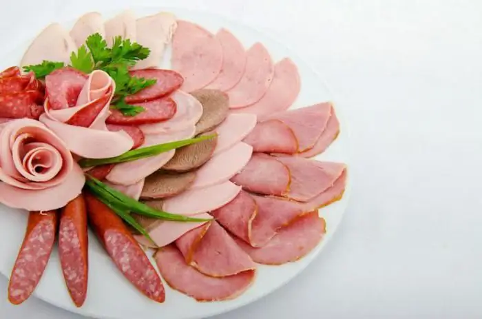 Assorted meat: recipes with photos. Decorating a meat plate