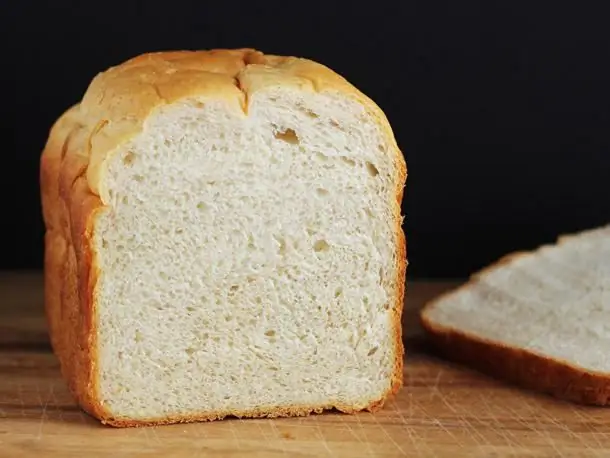 Baking bread in a bread machine. Recipes for different bread machines