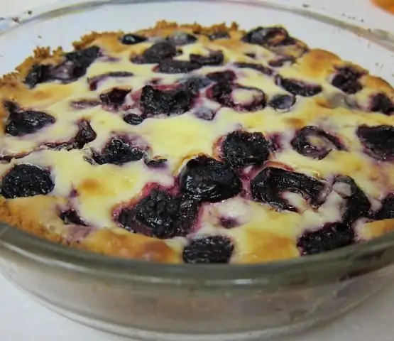 The pie is delicious. Delicious and easy pie recipe. Delicious kefir pie The pie is delicious. Delicious and easy pie recipe. Delicious kefir pie