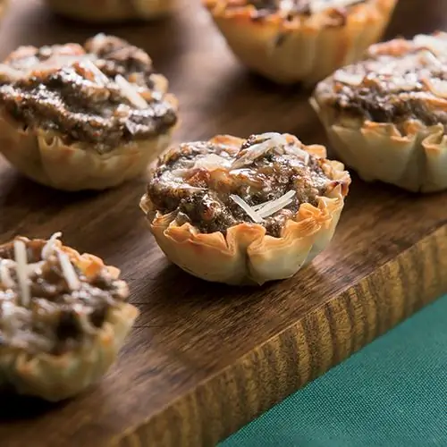 mantarlı ve soslu tartlets