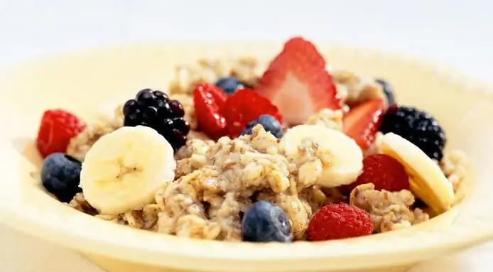 ¿En qué se diferencia la avena de la avena? ¿Cuál es la diferencia entre la avena "Hércules" y la "Uvelka"?