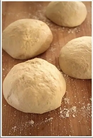 Dough para sa mga pie na may dry yeast. Lahat ng posibleng dry yeast dough recipe