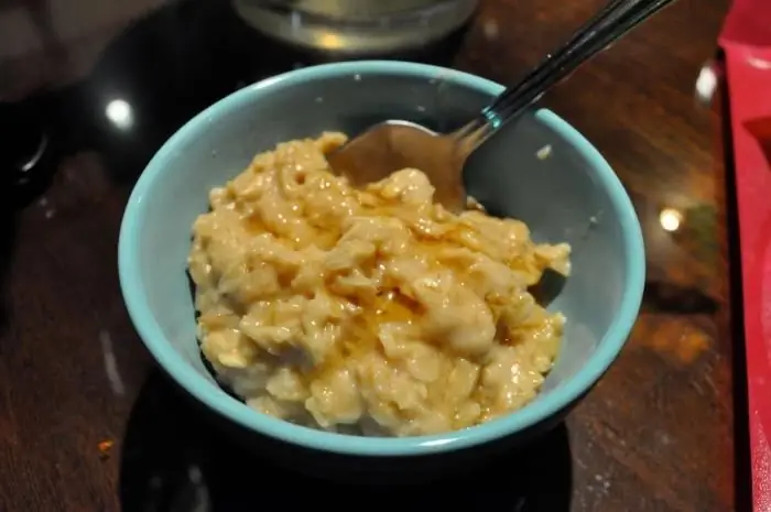 How to cook corn porridge with milk: recipe, tips