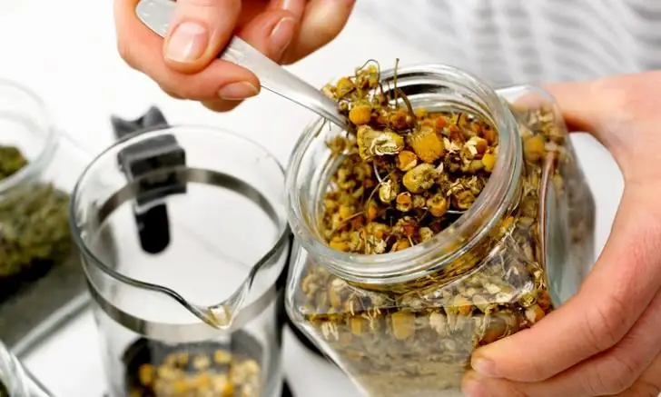 Is it possible to drink pharmacy chamomile as tea