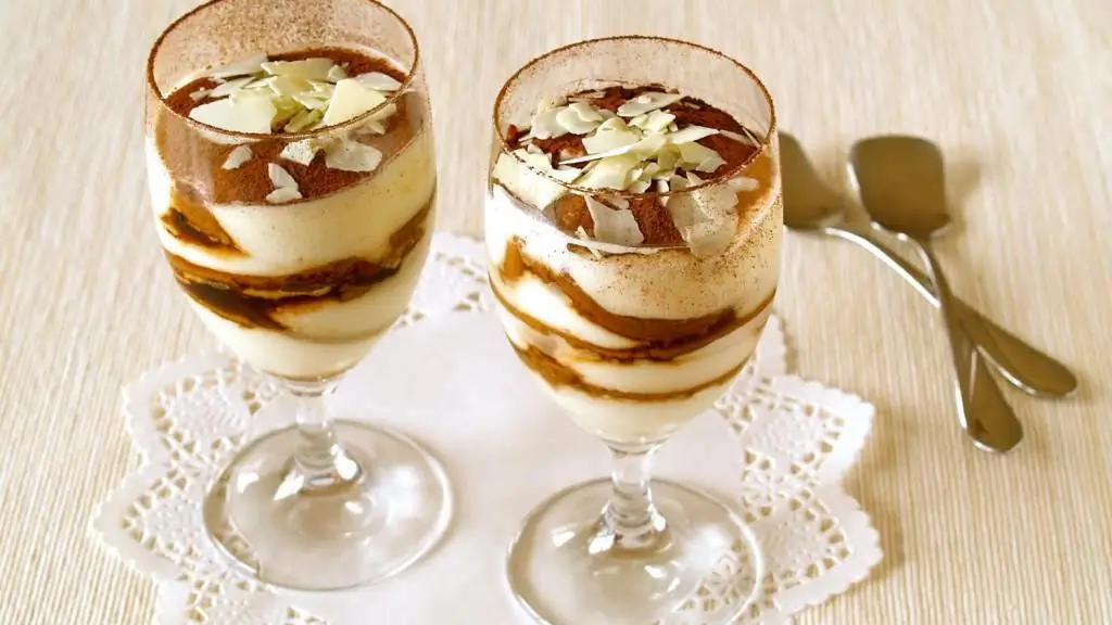 Tiramisù in bicchieri