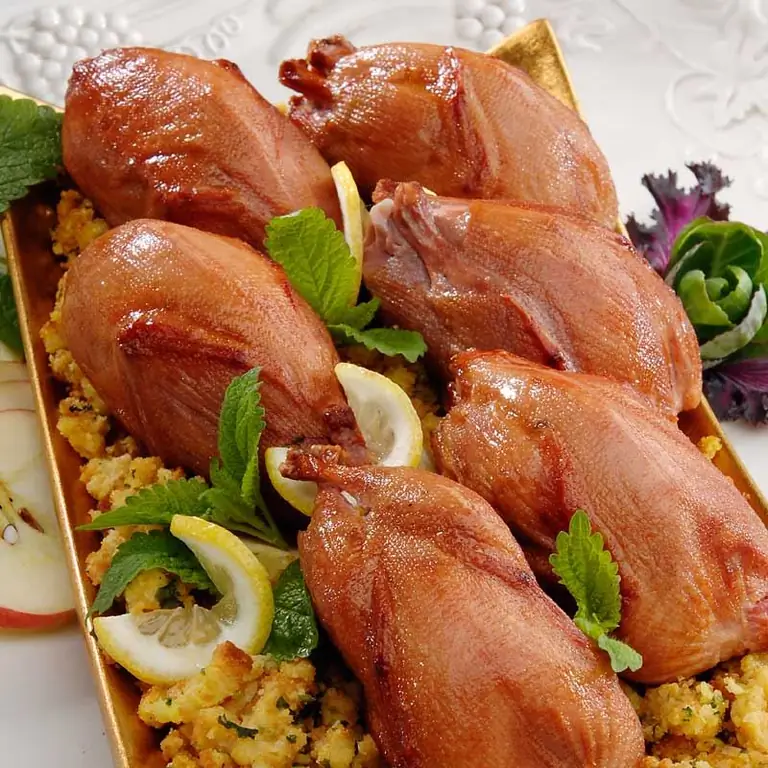 Quail meat: benefits and harms. How delicious to cook quail meat?