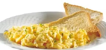 What can you add to scrambled eggs? With what and how can you cook delicious scrambled eggs?