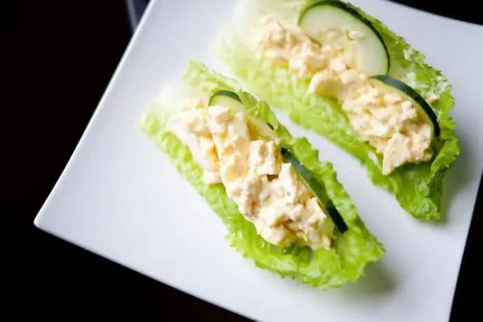 Cucumber and egg salad: recipes and cooking features