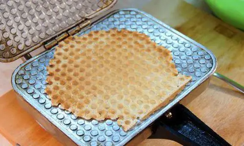 Sobyet na waffle iron