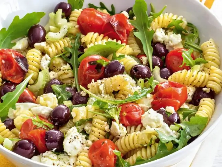 Insalata con la pasta: ricette di cucina con foto, ingredienti, condimenti, calorie, consigli e suggerimenti