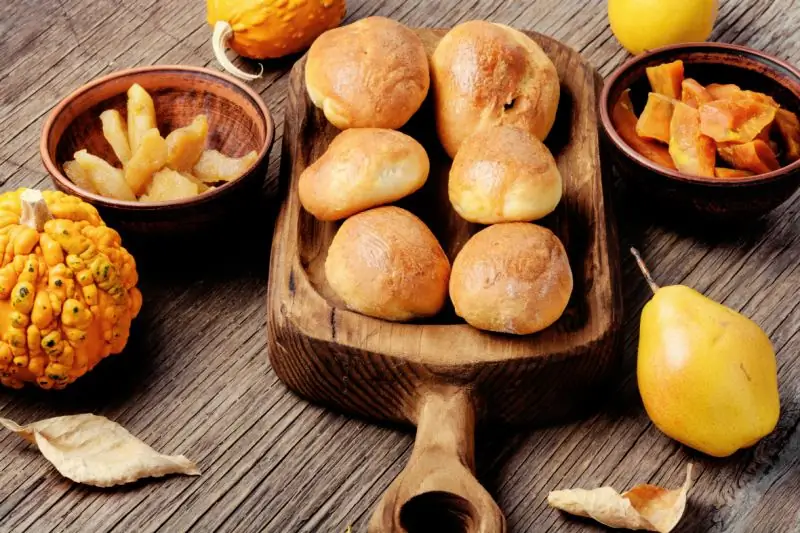 empanadas de arroz con huevo y cebolla