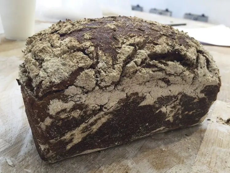 Roggenbrot Borodino backen