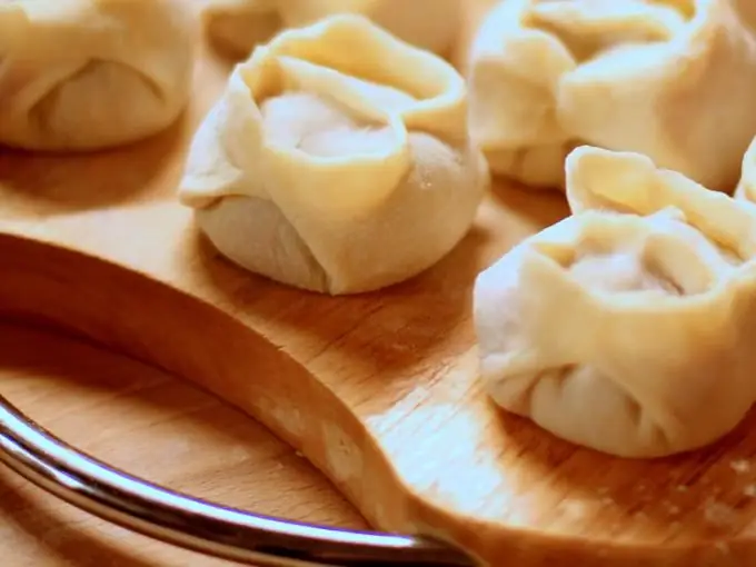 Teigrezepte für Knödel: Kochmöglichkeiten und Funktionen