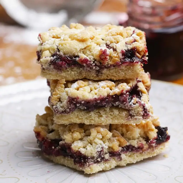 The recipe for shortbread cookies is the easiest and most delicious