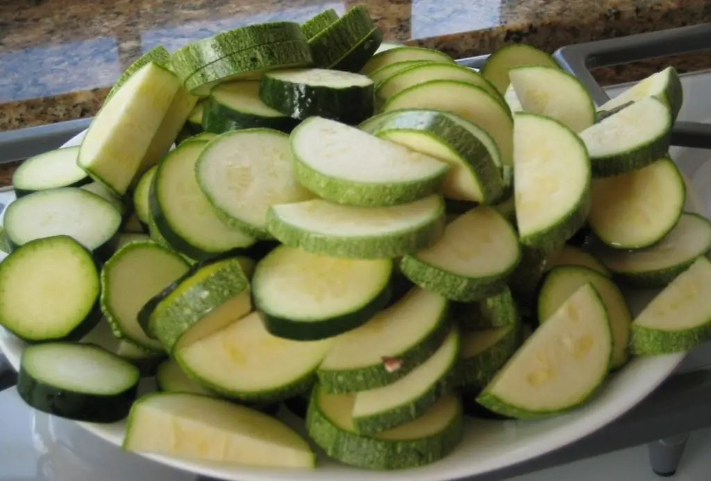 nilagang mula sazucchini