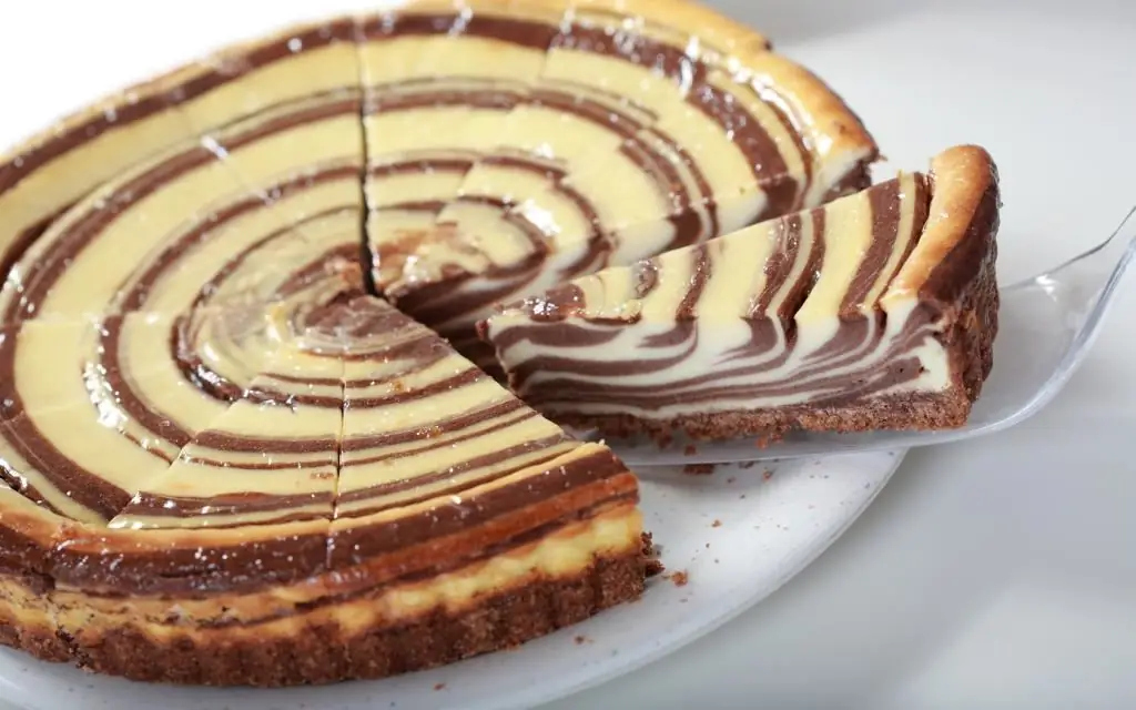 Fertiger Zebrakuchen