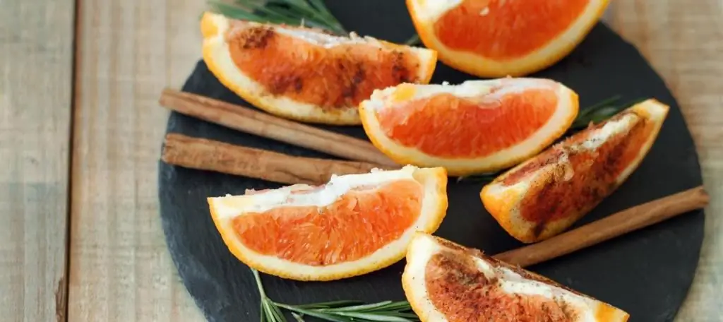 grapefruit with cinnamon