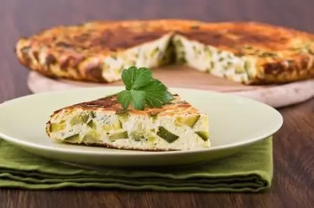 Omelet met zucchini. Verskeie variasies van die gereg