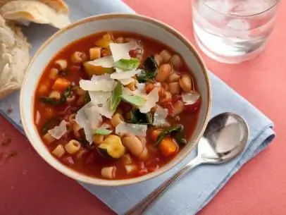 Red beans with vegetables. Recipes