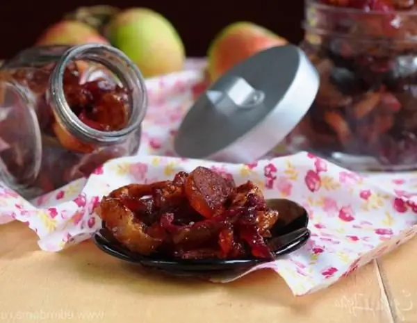 Mermelada de manzana seca en el horno: funciones de cocina, recetas y reseñas