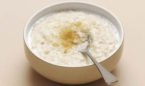 millet porridge daim ntawv qhia nrog duab