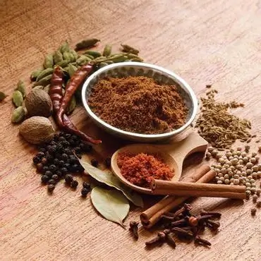 Τι είναι το garam masala; Τρόπος παρασκευής και χρήσης αυτού του καρυκεύματος