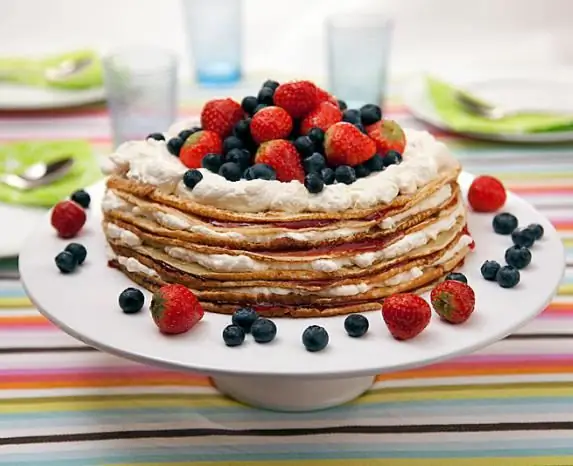 Crème pour gâteau aux crêpes. Recette de crème. Gâteau aux crêpes minces