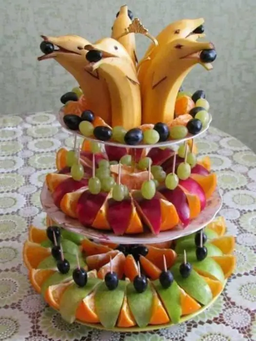 dolphins from bananas and grapes